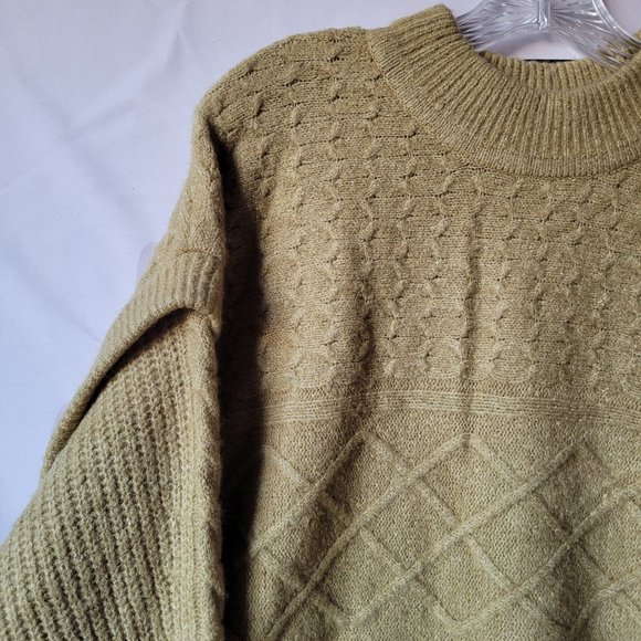 Crew Neck Sweater Size 2X - Picture 12 of 16